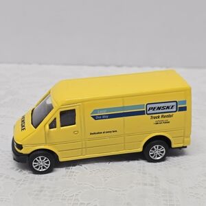 PENSKE DIECAST RENTAL TRUCK VAN MODEL 1:48 scale
